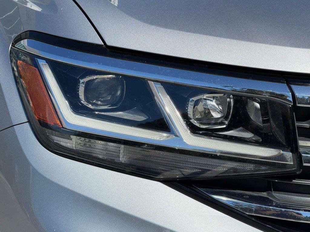 used 2021 Volkswagen Atlas Cross Sport car, priced at $21,000