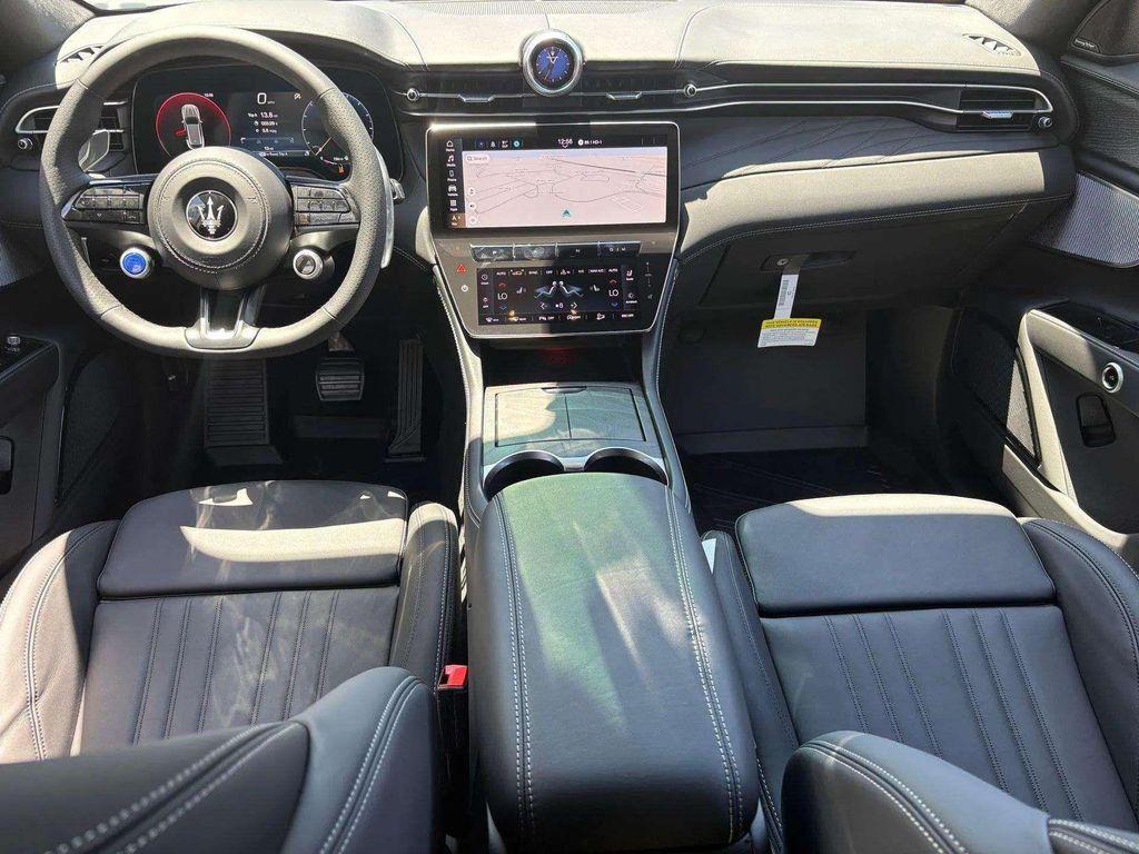 new 2025 Maserati Grecale car, priced at $83,805