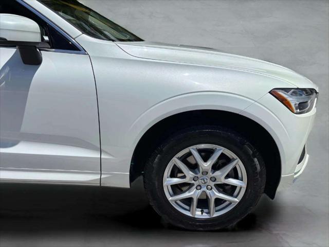 used 2020 Volvo XC60 car, priced at $25,400