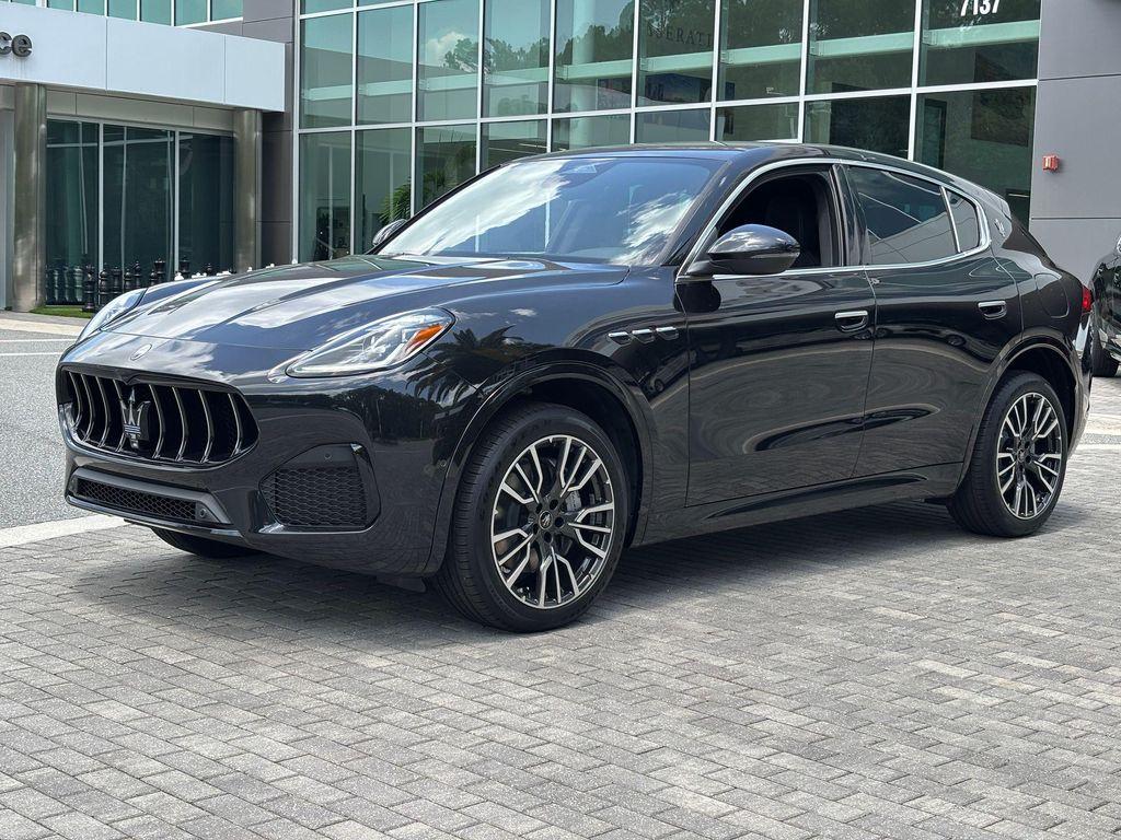 new 2025 Maserati Grecale car, priced at $82,655