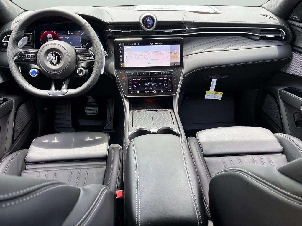 new 2025 Maserati Grecale car, priced at $82,655