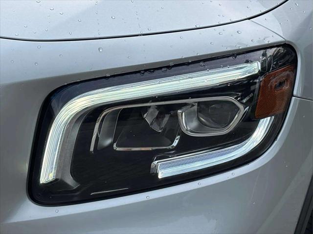 used 2022 Mercedes-Benz GLB 250 car, priced at $28,000
