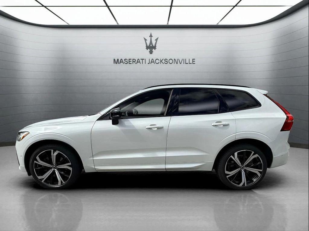used 2022 Volvo XC60 car, priced at $31,200