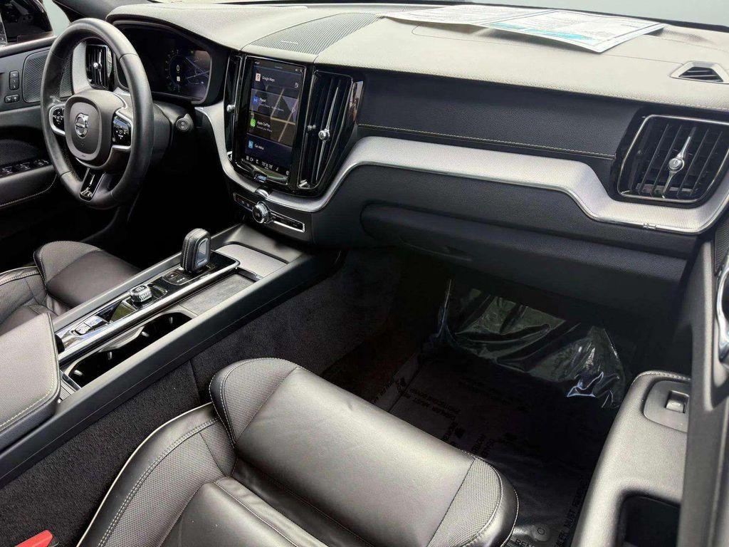 used 2022 Volvo XC60 car, priced at $31,200
