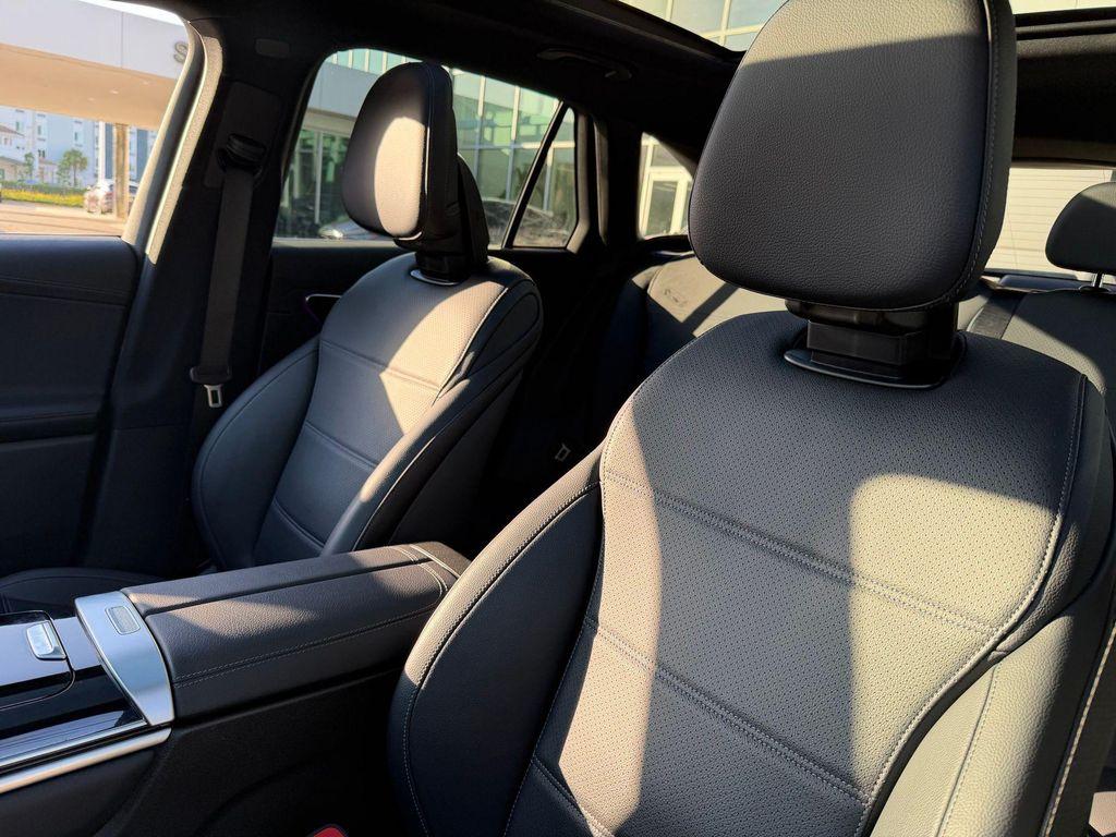 used 2025 Mercedes-Benz GLC 300 car, priced at $45,400