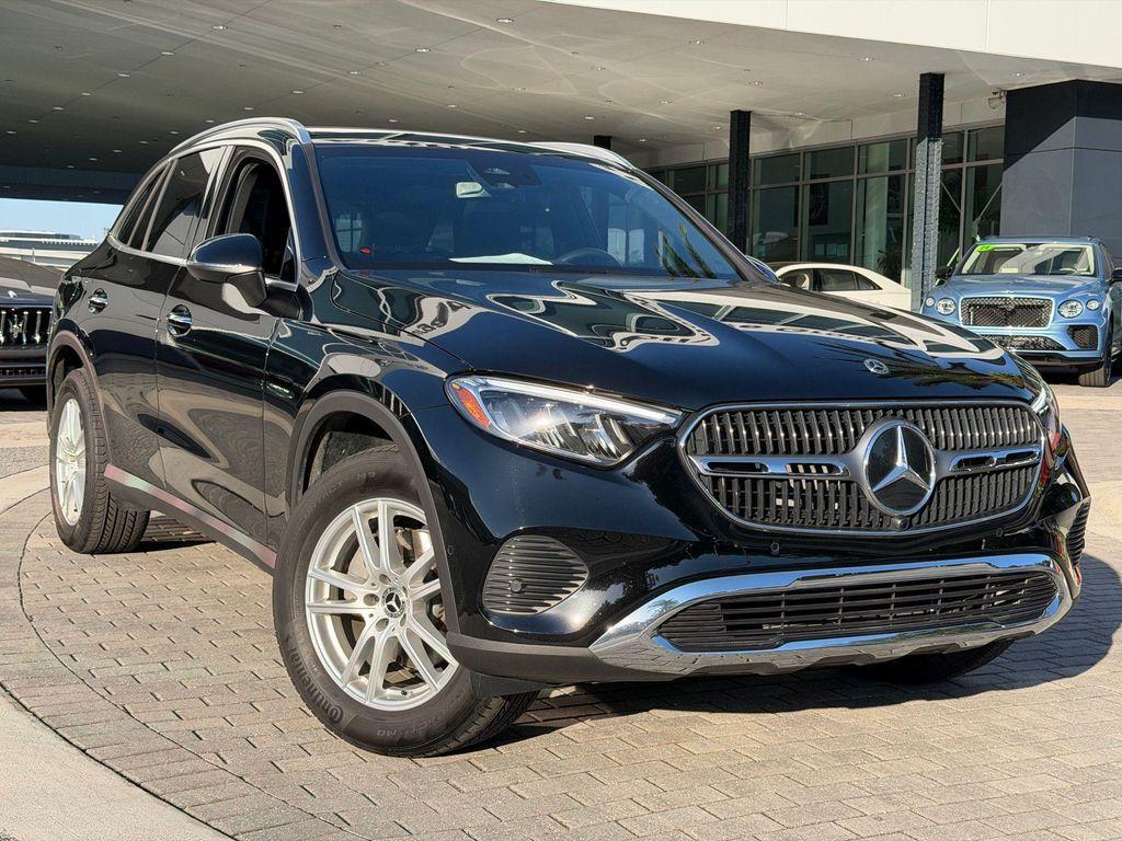 used 2025 Mercedes-Benz GLC 300 car, priced at $45,400