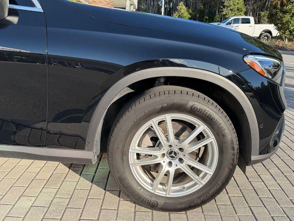 used 2025 Mercedes-Benz GLC 300 car, priced at $45,400