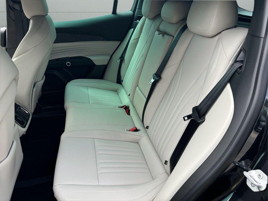 new 2024 Maserati Grecale car, priced at $74,555