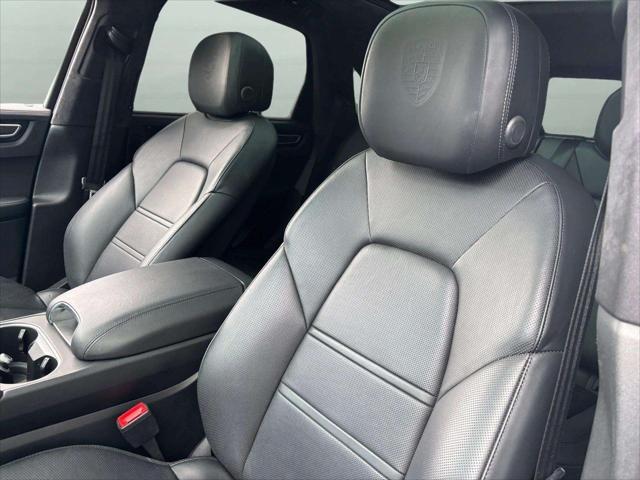 used 2022 Porsche Cayenne car, priced at $80,900