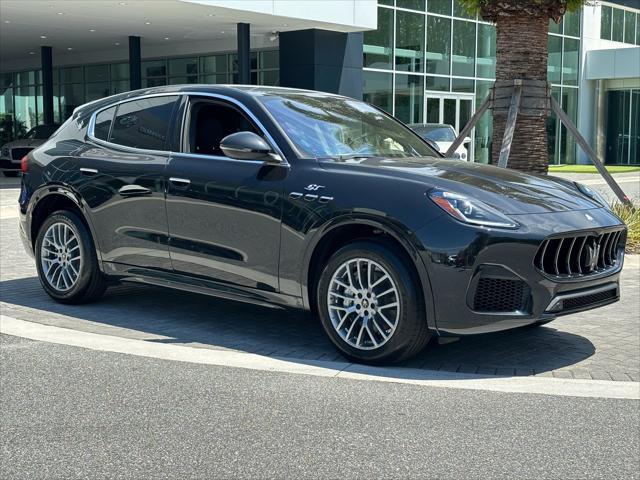 new 2024 Maserati Grecale car