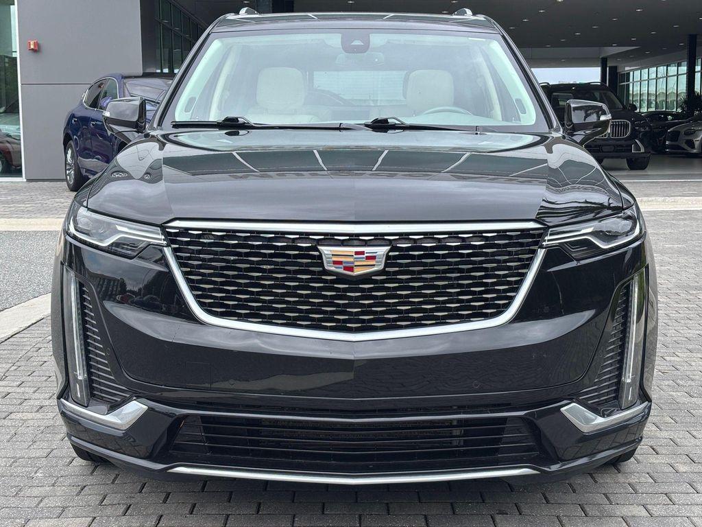 used 2023 Cadillac XT6 car, priced at $37,000