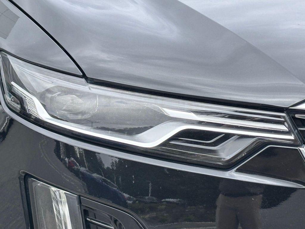 used 2023 Cadillac XT6 car, priced at $37,000