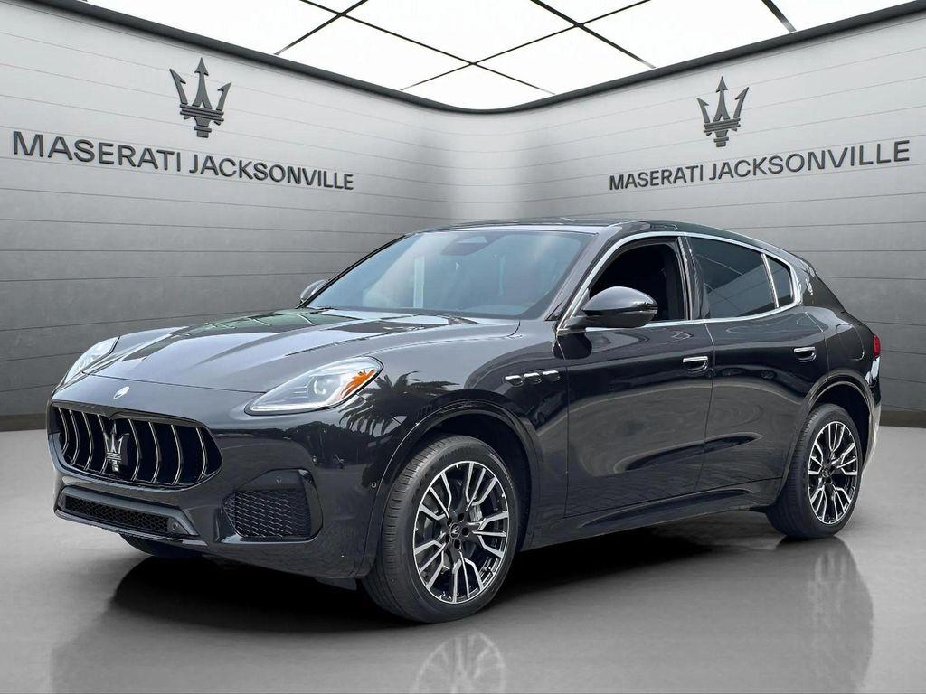 new 2025 Maserati Grecale car, priced at $82,655