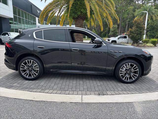 new 2025 Maserati Grecale car, priced at $82,655