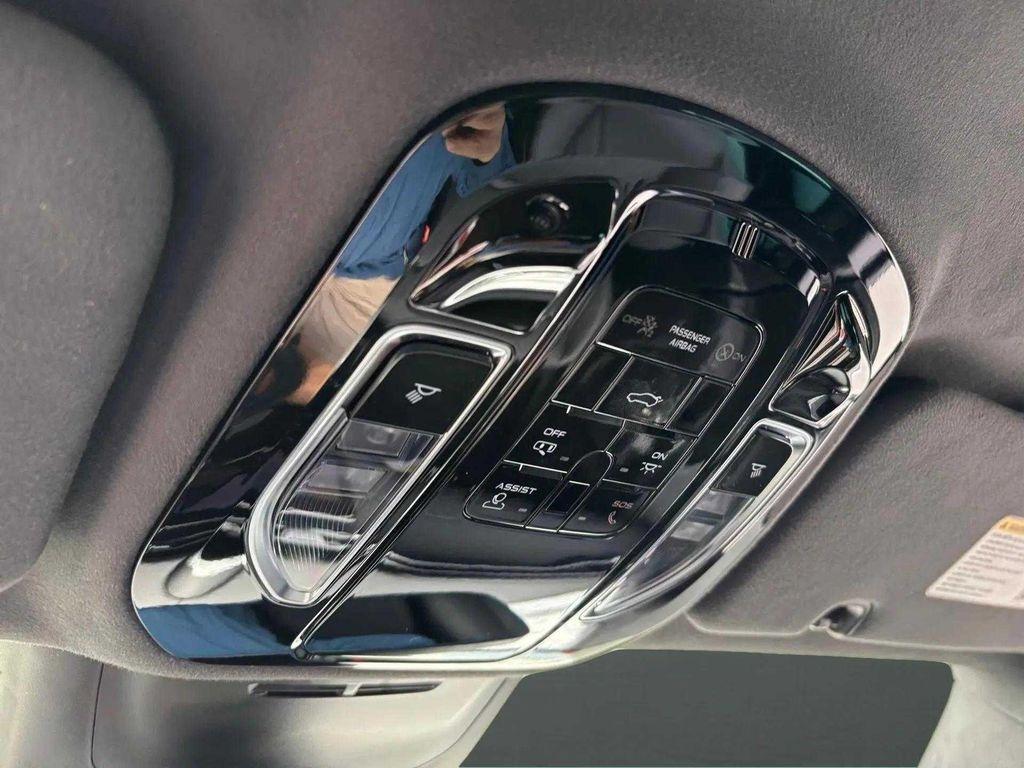 new 2024 Maserati Grecale car, priced at $71,810