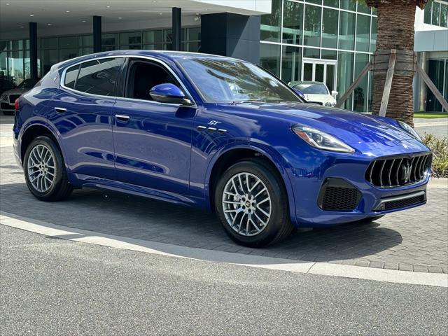 new 2024 Maserati Grecale car