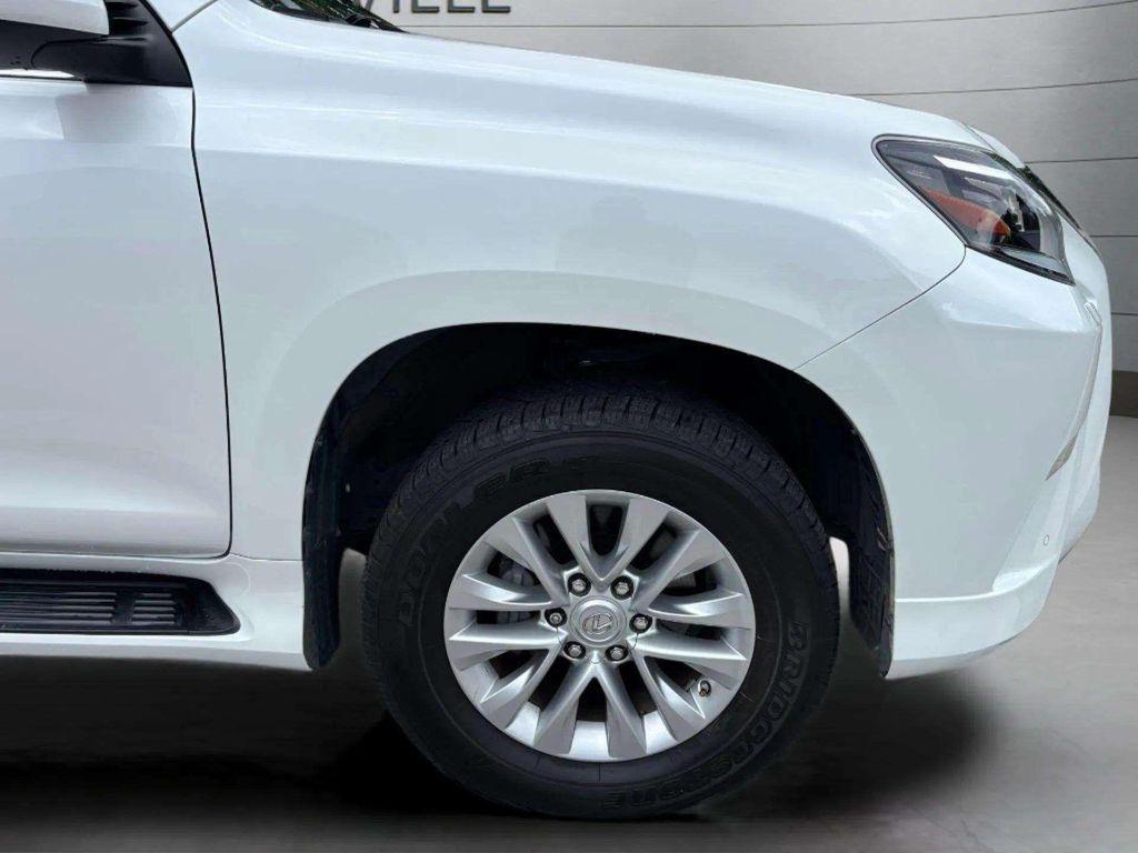 used 2021 Lexus GX 460 car, priced at $40,400