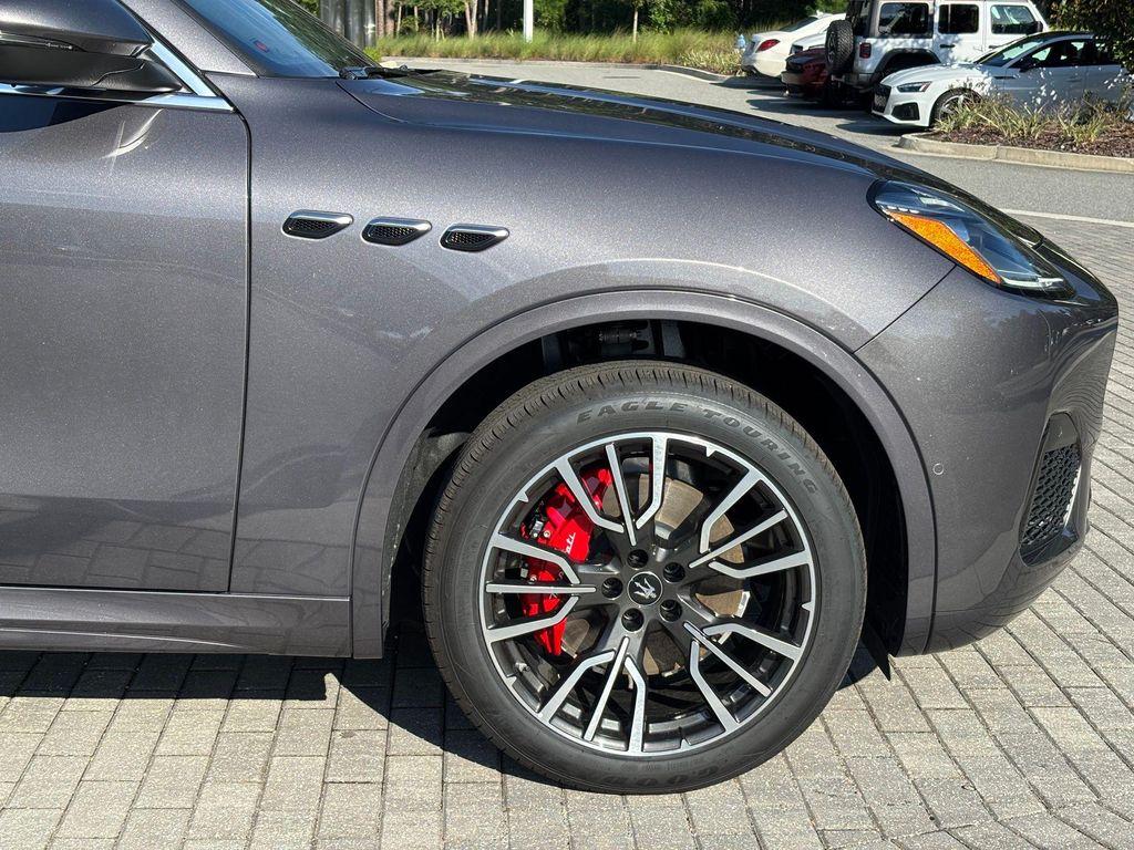 new 2025 Maserati Grecale car, priced at $83,805