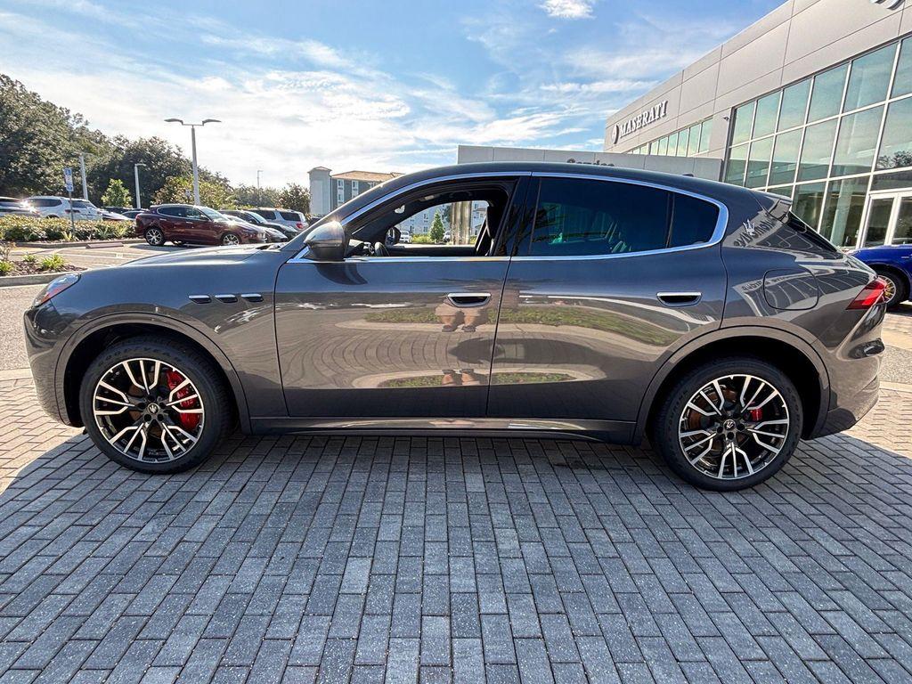 new 2025 Maserati Grecale car, priced at $83,805