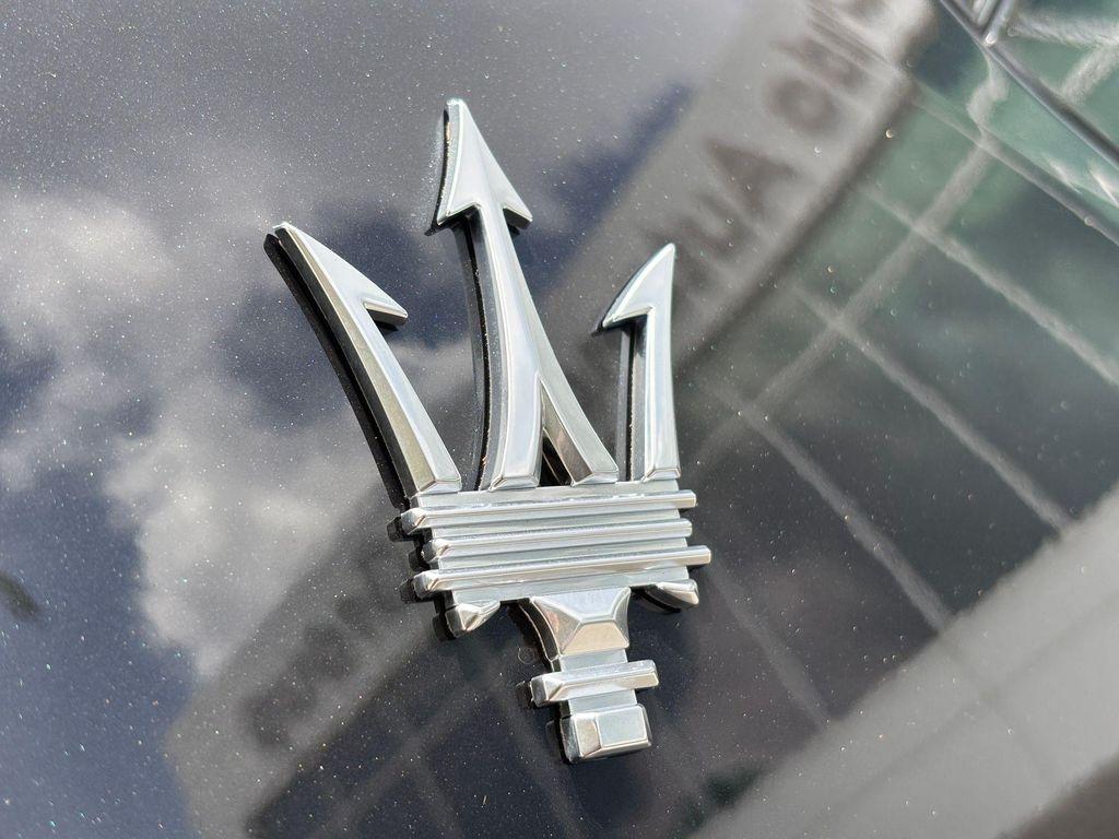new 2025 Maserati Grecale car, priced at $82,655