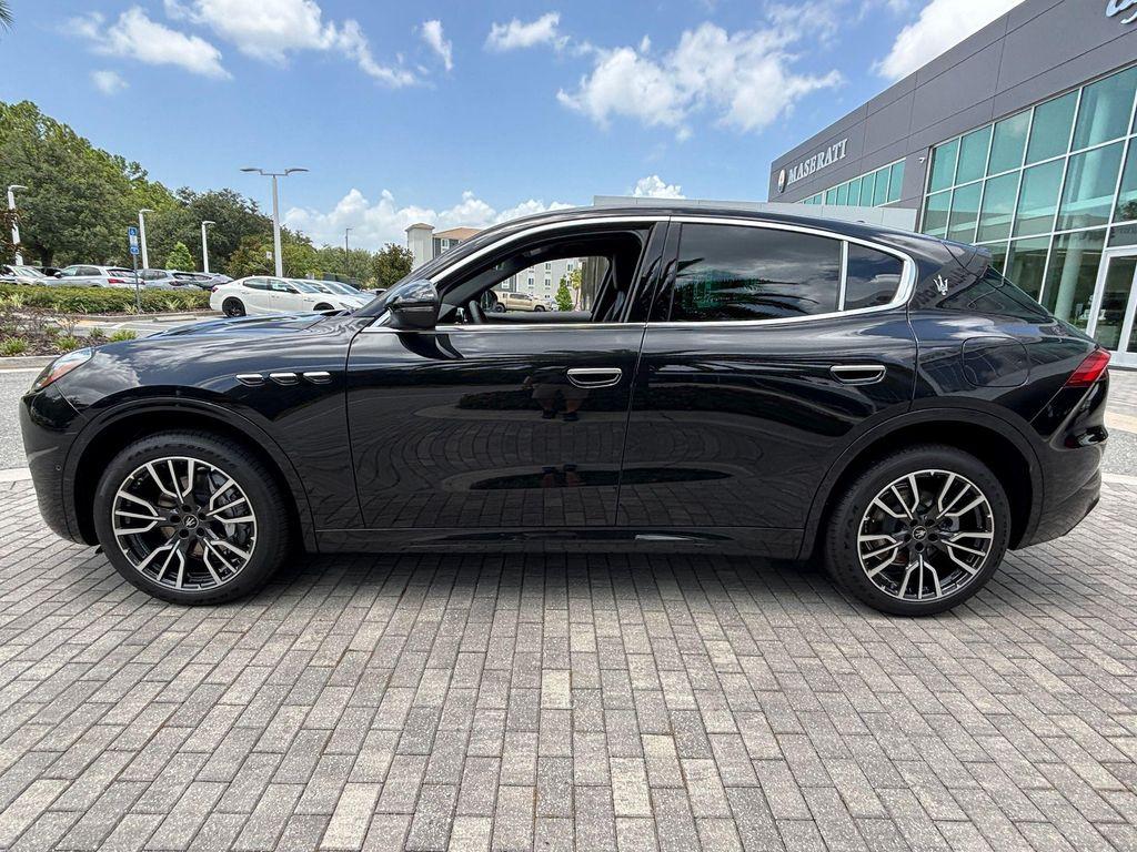 new 2025 Maserati Grecale car, priced at $82,655