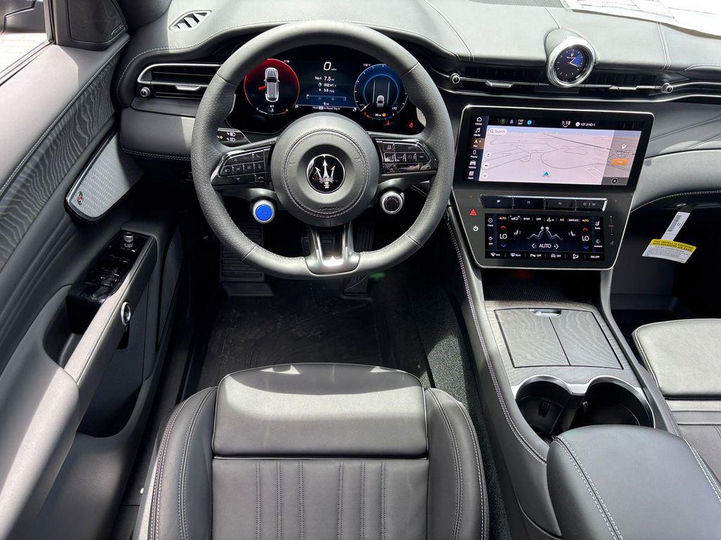 new 2025 Maserati Grecale car, priced at $82,655