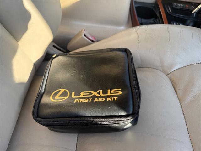 used 2001 Lexus LX 470 car, priced at $12,995