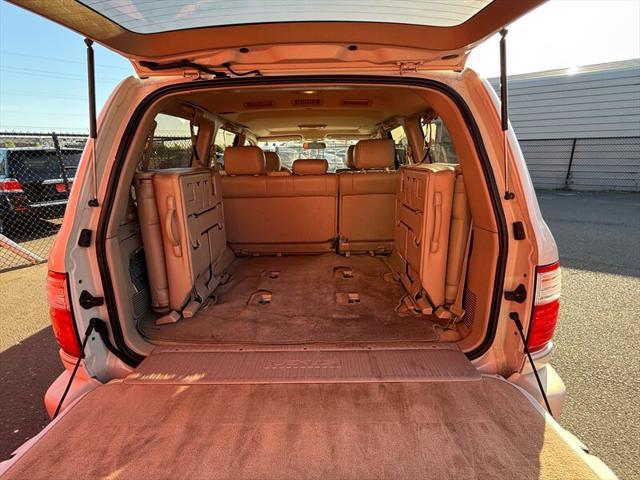 used 2001 Lexus LX 470 car, priced at $12,995