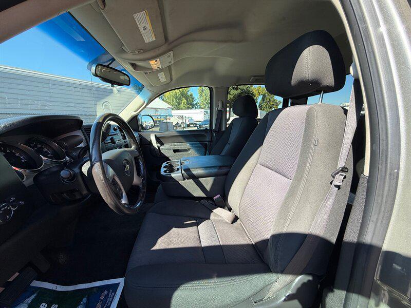 used 2013 Chevrolet Silverado 1500 car, priced at $15,995