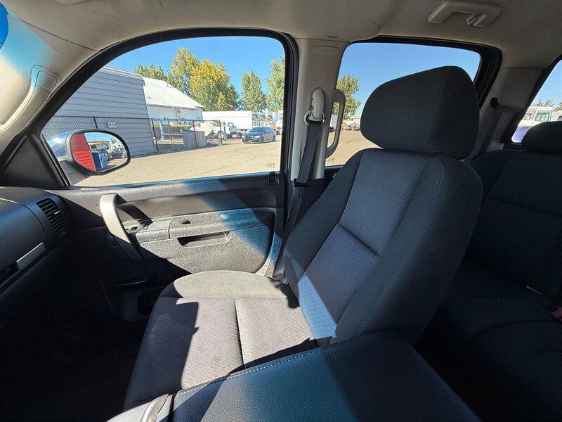 used 2013 Chevrolet Silverado 1500 car, priced at $15,995
