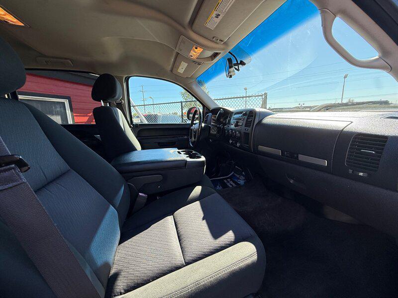 used 2013 Chevrolet Silverado 1500 car, priced at $15,995