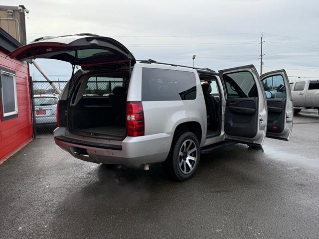 used 2007 Chevrolet Suburban car, priced at $7,495