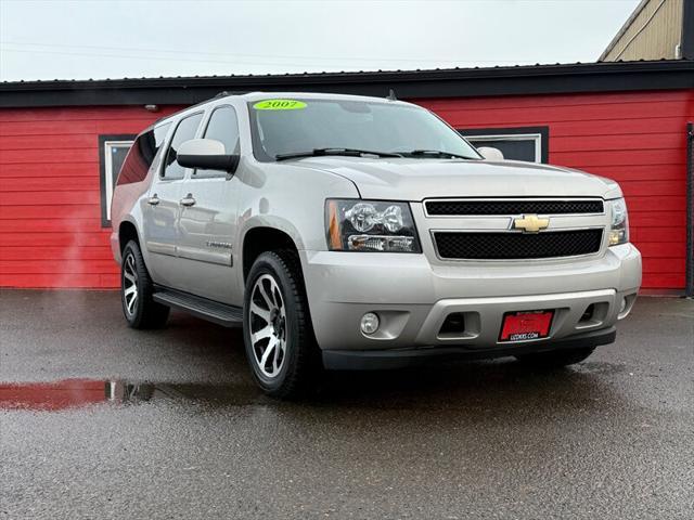 used 2007 Chevrolet Suburban car, priced at $7,495