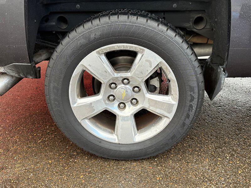 used 2015 Chevrolet Silverado 1500 car, priced at $16,995