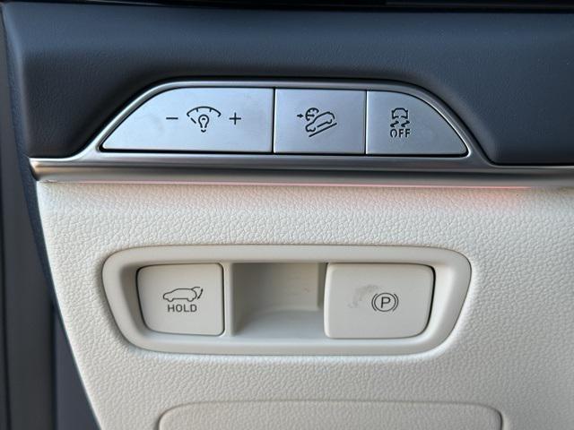new 2025 Genesis GV80 car, priced at $82,644