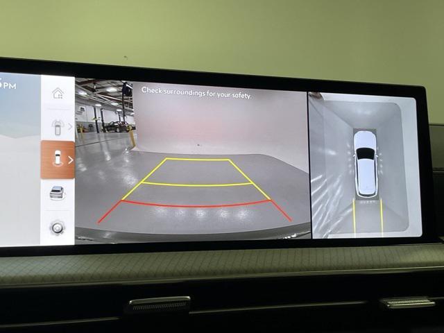 new 2025 Genesis GV80 car, priced at $75,995