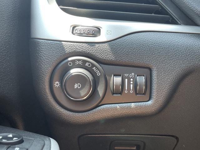 used 2018 Jeep Cherokee car, priced at $11,750