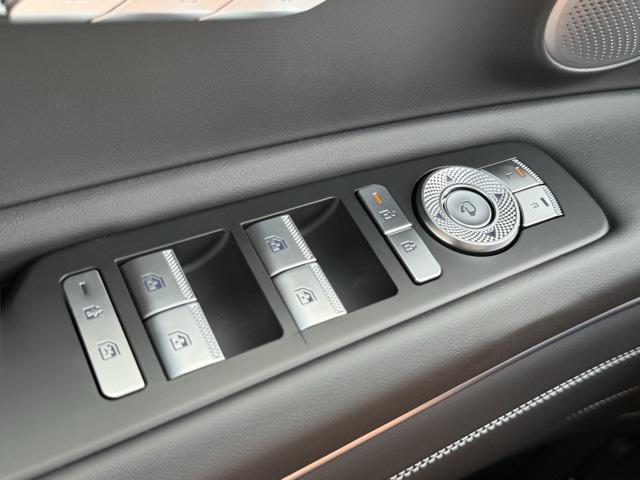 new 2025 Genesis GV80 Coupe car, priced at $88,470