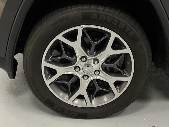 used 2021 Jeep Grand Cherokee car, priced at $20,500