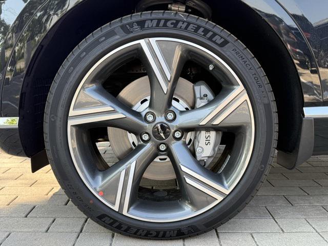 new 2025 Genesis GV80 car, priced at $73,840
