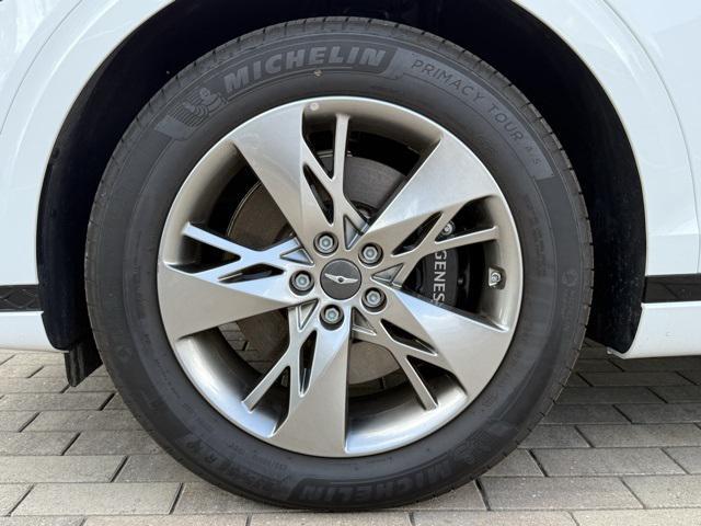 new 2025 Genesis GV70 car, priced at $54,995