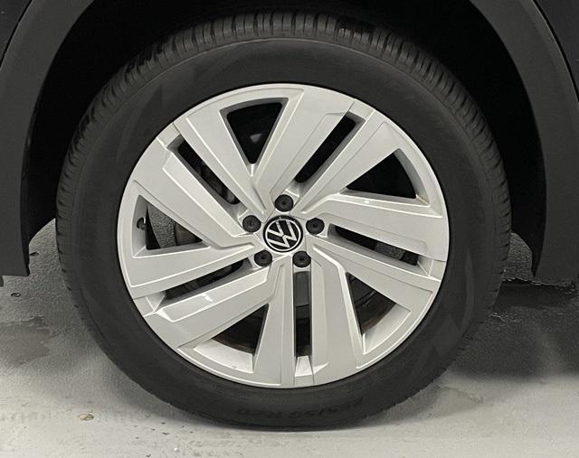 used 2023 Volkswagen Atlas Cross Sport car, priced at $28,750