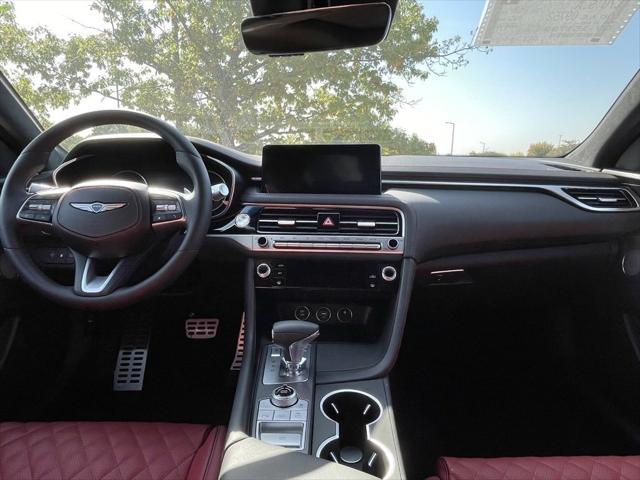 new 2025 Genesis G70 car, priced at $55,285