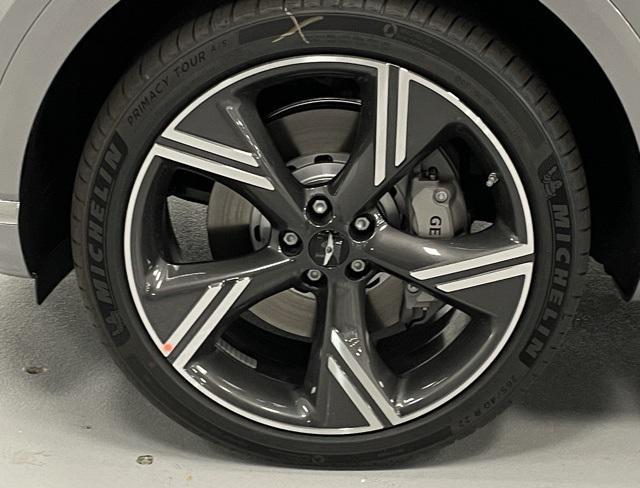 new 2026 Genesis GV80 car, priced at $85,250