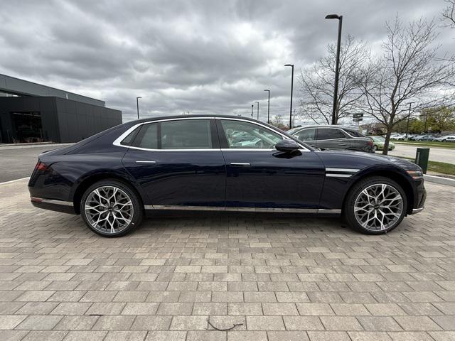 new 2025 Genesis G90 car, priced at $99,305