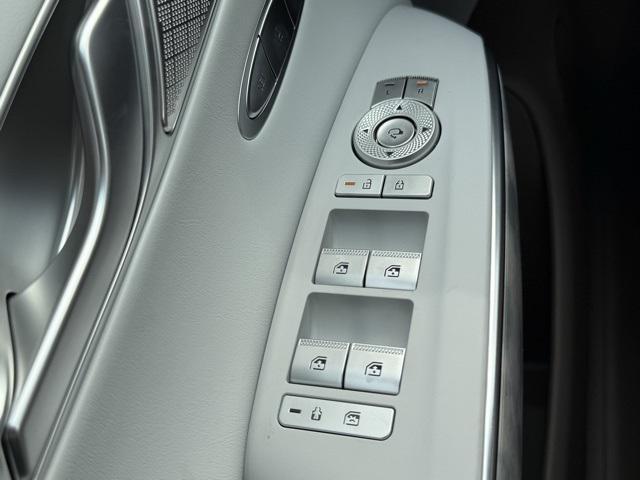new 2026 Genesis Electrified GV70 car, priced at $71,580