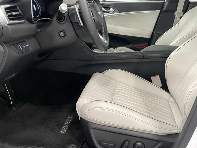used 2025 Genesis G70 car, priced at $37,000