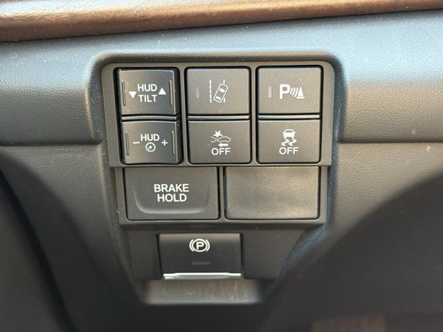 used 2021 Acura RDX car, priced at $32,500