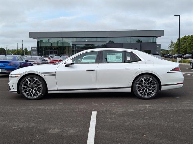 new 2025 Genesis G90 car, priced at $101,500