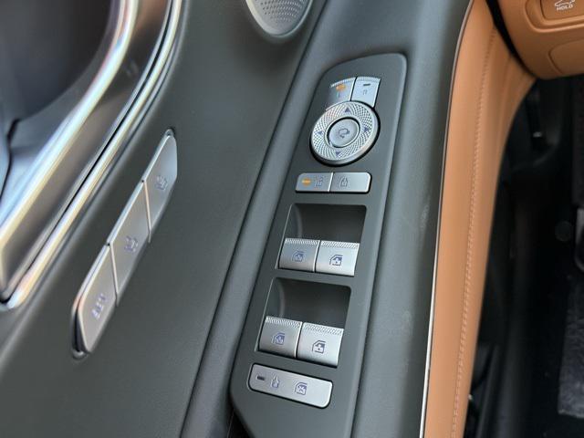 new 2025 Genesis GV80 car, priced at $68,785